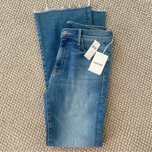 Mother Jeans Weekender Fray Hop on Hop off